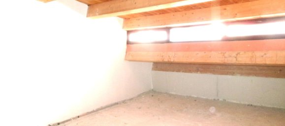 Duplex de 12 divisões em Paola, Italy N.º 38505 20