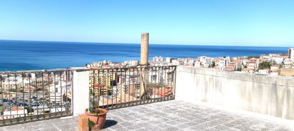 Duplex de 12 divisões em Paola, Italy N.º 38505 29