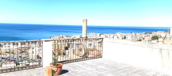 Duplex de 12 divisões em Paola, Italy N.º 38505 31