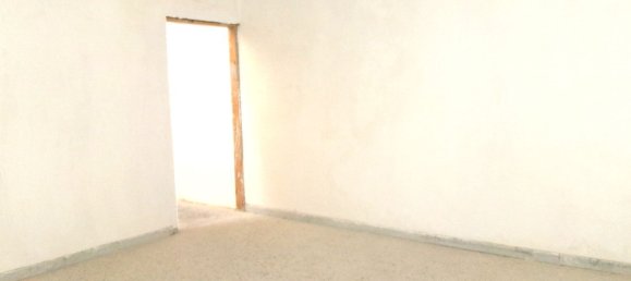 Duplex de 12 divisões em Paola, Italy N.º 38505 4