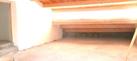 Duplex de 12 divisões em Paola, Italy N.º 38505 18