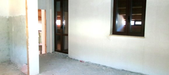 Duplex de 12 divisões em Paola, Italy N.º 38505 22