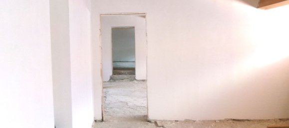 Duplex de 12 divisões em Paola, Italy N.º 38505 36