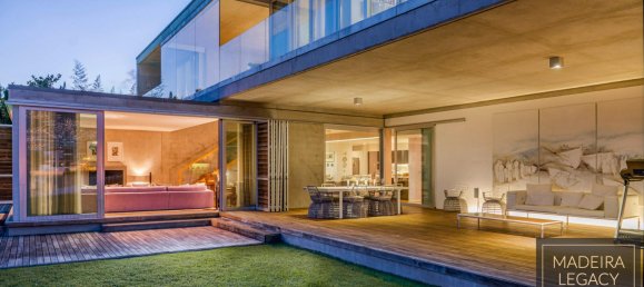 Вилла с 5 комнатами в Фуншал, Португалия № 102318 4