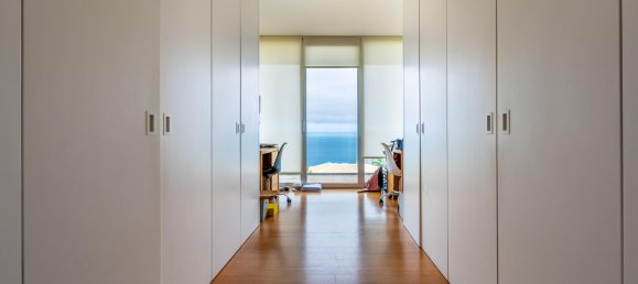 Вилла с 5 комнатами в Фуншал, Португалия № 102318 13