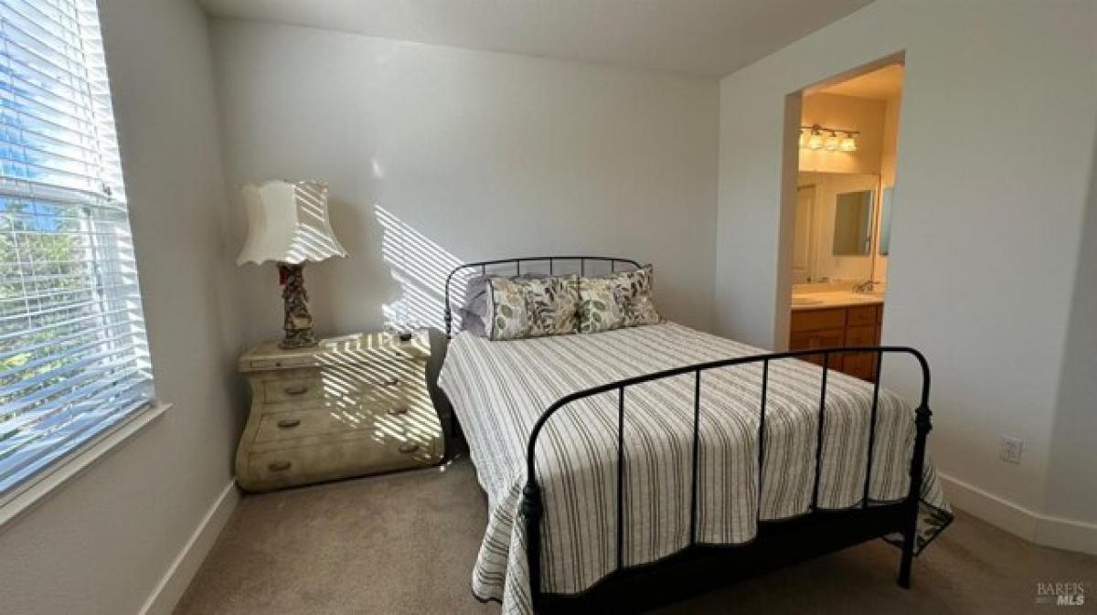 Дом с 3 спальнями в Сан Рафаэль, США № 405554