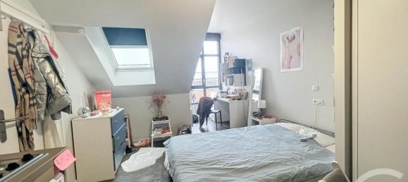 Studio in Reims, France No. 82184 2