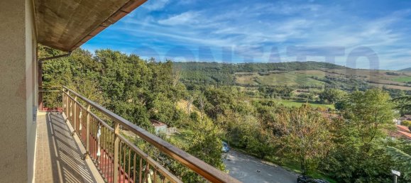 Studio in Serra San Quirico, Italy No. 117432 8