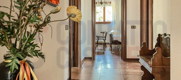 Studio in Serra San Quirico, Italy No. 117432 10