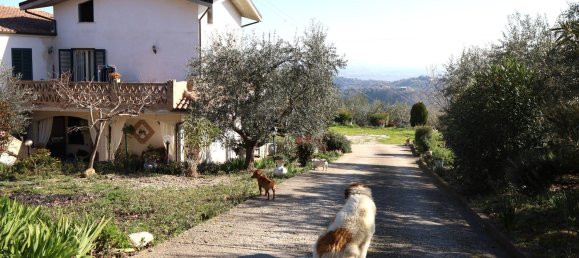 6غرفة منزل في Cellino Attanasio, Italy رقم 37451 30