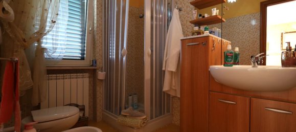 6غرفة منزل في Cellino Attanasio, Italy رقم 37451 19