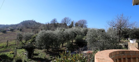 6غرفة منزل في Cellino Attanasio, Italy رقم 37451 22