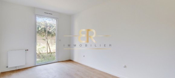 3 chambres Appartement à Aubervilliers, France No. 171172 3