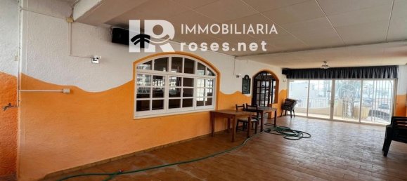 120m² Commercial property in Roses, Spain No. 179094 9