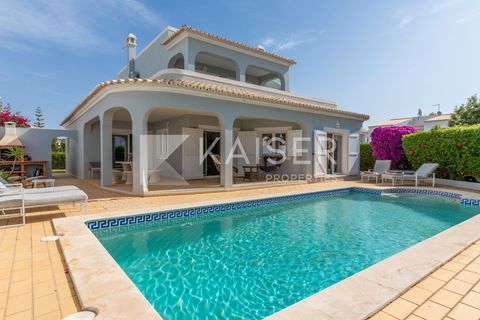 4 bedrooms Villa in Albufeira, Portugal No. 206051