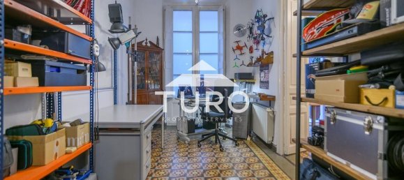 4 Schlafzimmer Wohnung in Ciutat Vella, Spain, Nr. 141317 6
