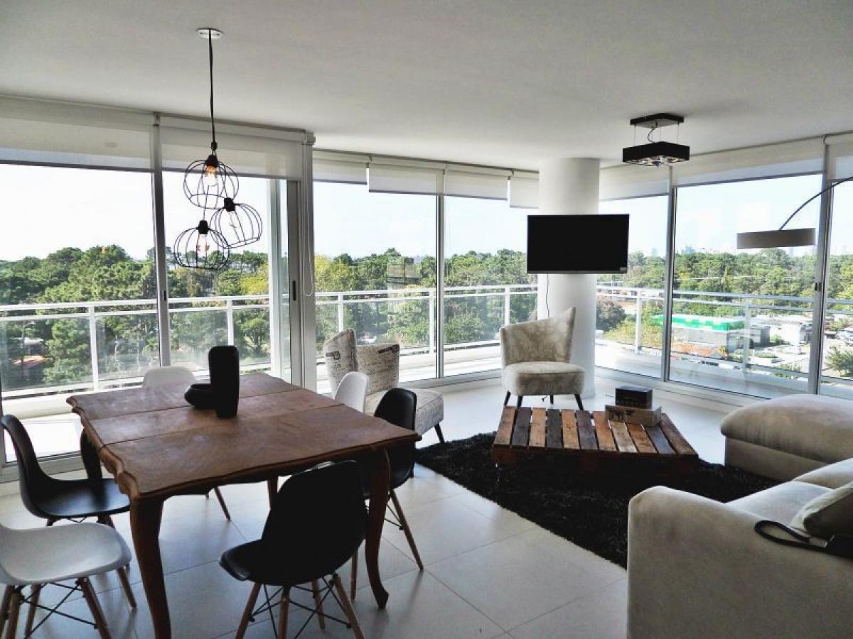 3 bedrooms Apartment in Maldonado, Uruguay No. 6671