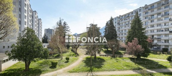 Apartamento de 2 divisões em Le Pont-de-Claix, France N.º 207860 8