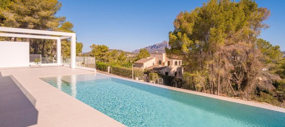 Casa de 4 dormitorios en Alicante, Spain No. 67195 25