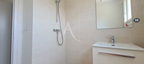 2 bedrooms Apartment in Semoy, France No. 269665 5