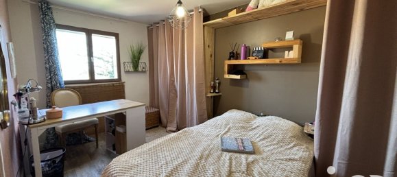 8-Zimmer Haus in Chazeaux, France, Nr. 190898 42