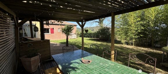 8-Zimmer Haus in Chazeaux, France, Nr. 190898 4