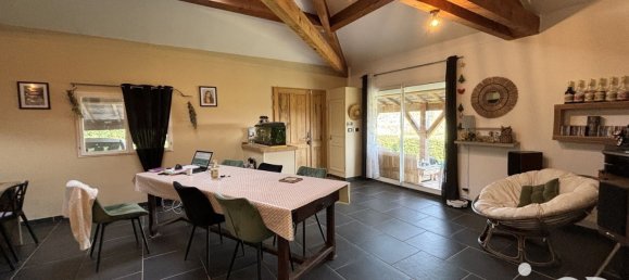 8-Zimmer Haus in Chazeaux, France, Nr. 190898 19