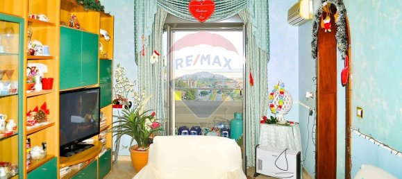 3 bedrooms Apartment in Catania, Italy No. 307427 2