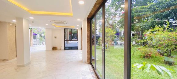 12 rooms Shop in District 7, Vietnam No. 10279 2