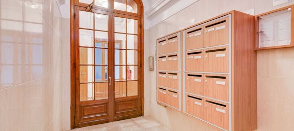 2 bedrooms Apartment in Paris, France No. 167124 15