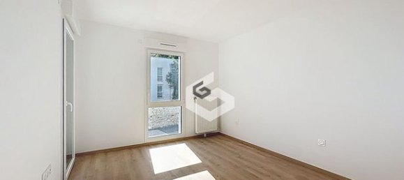 Квартира с 3 спальнями в Реймс, Франция № 311289 5