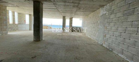 3 Schlafzimmer Wohnung in Mellieha, Malta, Nr. 2342 2