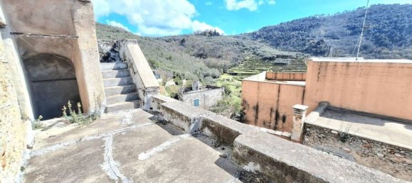 11 rooms House in Tovo San Giacomo, Italy No. 38509 4