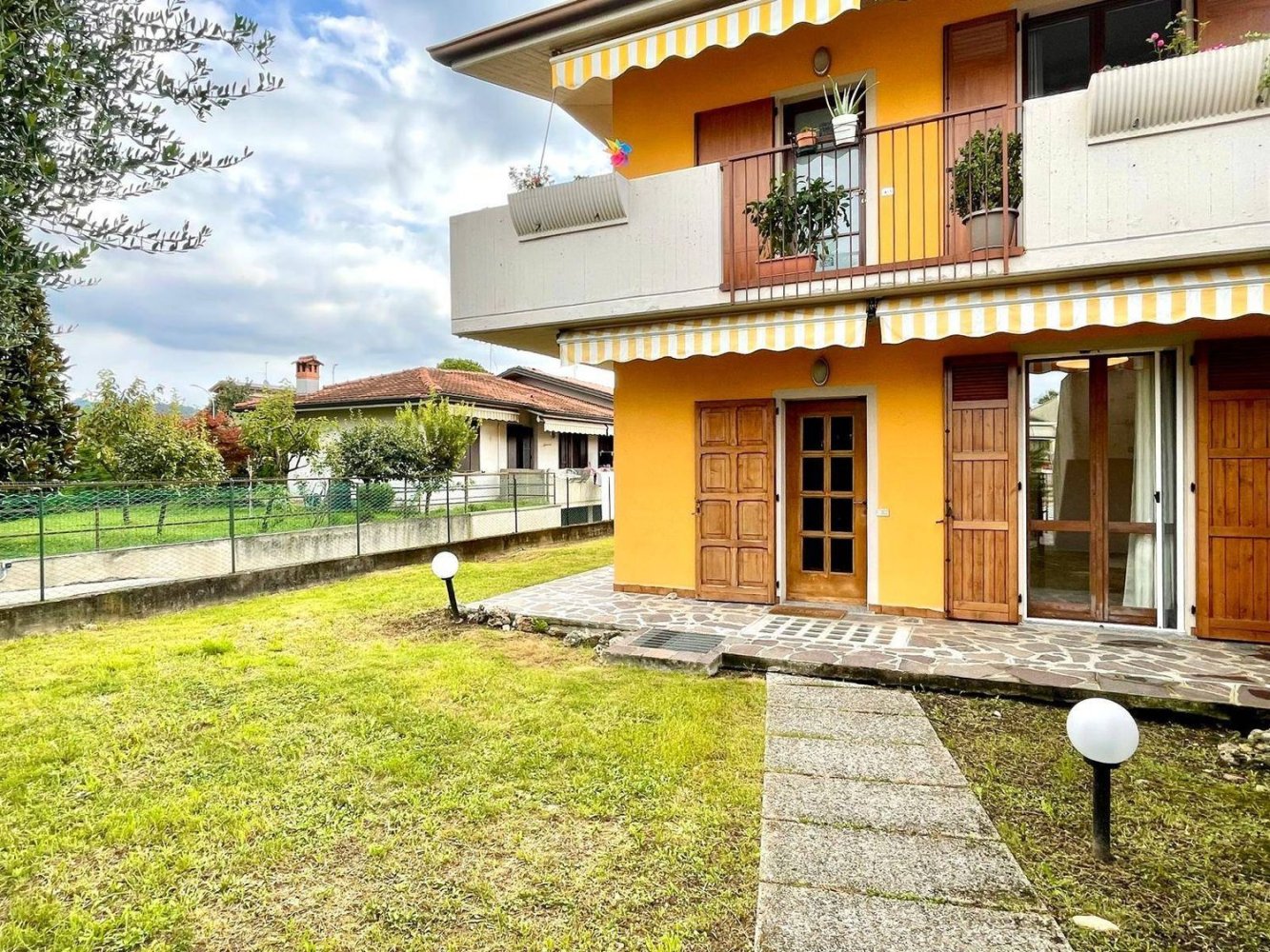 4 bedrooms Apartment in Pedrengo, Italy No. 366166