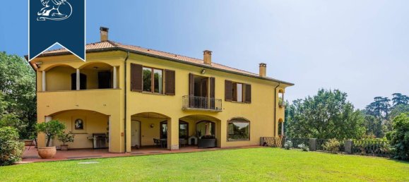 5غرفة فيلا في Carate Brianza, Italy رقم 56630 7