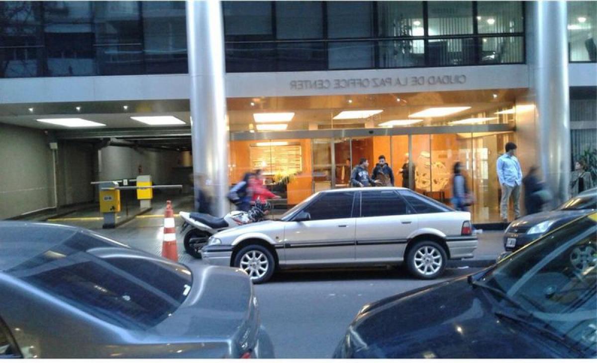  مستودع في Buenos Aires, Argentina 12متر مربع رقم 106755