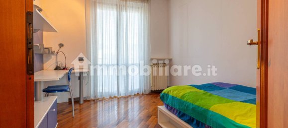 Вилла с 4 спальнями в Ивреа, Италия № 53221 23