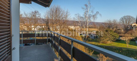 Вилла с 4 спальнями в Ивреа, Италия № 53221 30