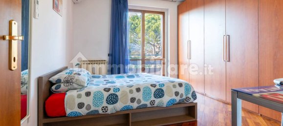 Вилла с 4 спальнями в Ивреа, Италия № 53221 34