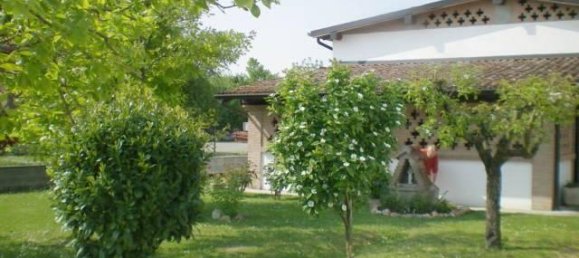 5 rooms House in Mezzanino, Italy No. 123223 11