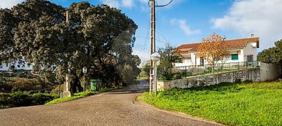 Casa T4 em Ourém, Portugal N.º 23984 2