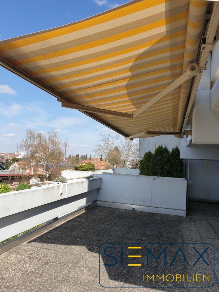 4 bedrooms Apartment in Ingolstadt, Germany No. 335988