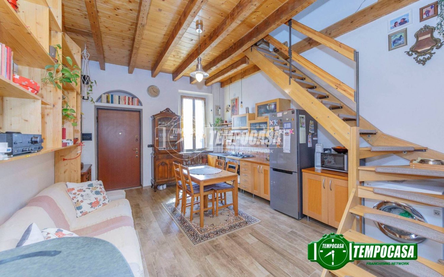 2 bedrooms Apartment in Milan, Italy No. 272568