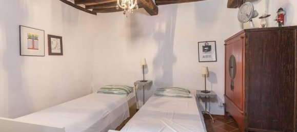 Casa de 8 habitaciónes en Foiano della Chiana, Italy No. 26251 15