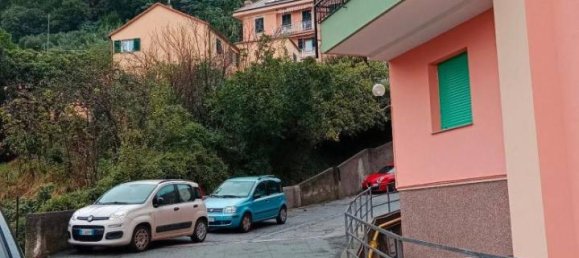 5-Zimmer Wohnung in Genoa, Italy, Nr. 29863 3