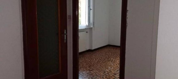 5-Zimmer Wohnung in Genoa, Italy, Nr. 29863 17