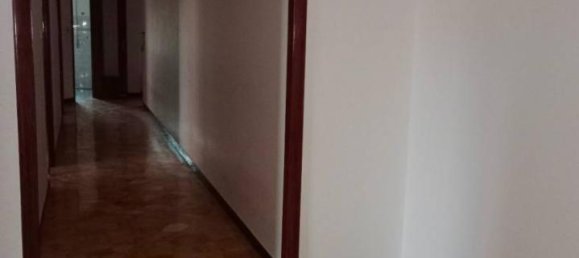 5-Zimmer Wohnung in Genoa, Italy, Nr. 29863 5