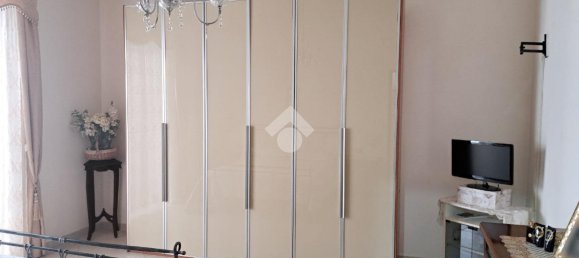 3-salle Villa à Pomigliano d'Arco, Italy No. 2048 12