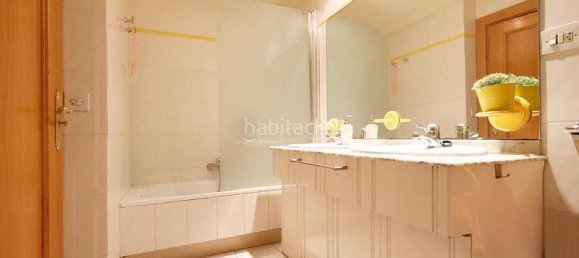 5 bedrooms Apartment in Granada, Spain No. 134651 15