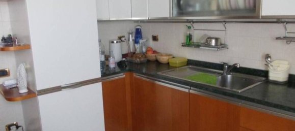 3 bedrooms Apartment in Milan, Italy No. 357940 40